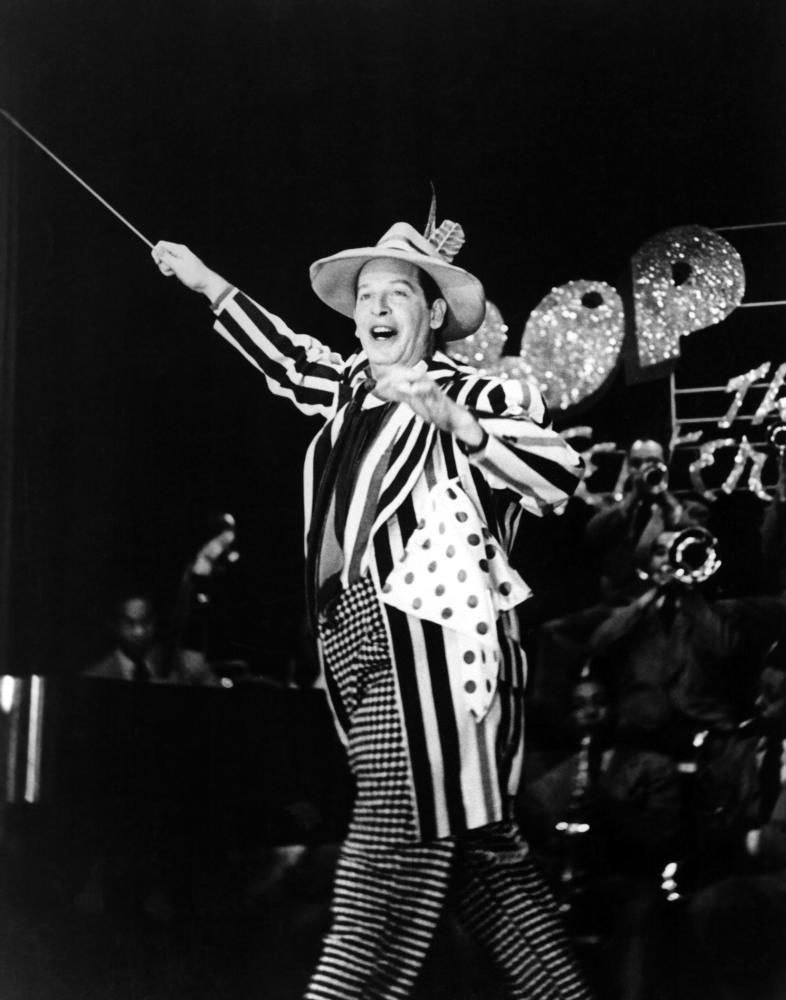 The Milton Berle Show ne zaman